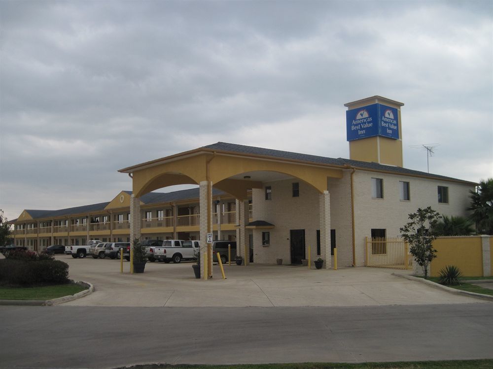 Americas Best Value Inn & Suites Waller/Prairie View Zewnętrze zdjęcie